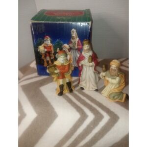 Carlton Cards Nativity Collection Three Wisemen Porcelain Box Old Stock